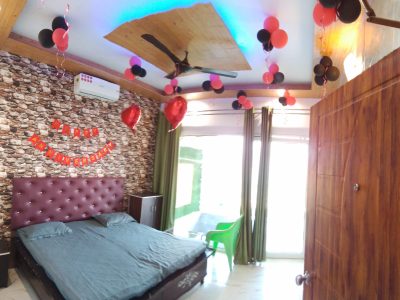 Best Resort in Morni Hills 26 Luxury Private Pool Room in Morni Hills with Hills View